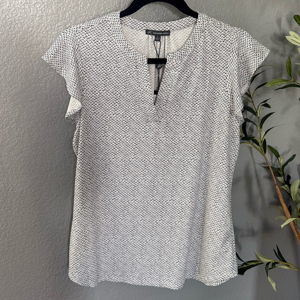 Adrianna Papell Black and White Blouse